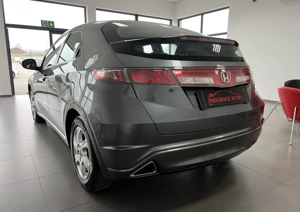 Honda Civic cena 25900 przebieg: 165000, rok produkcji 2010 z Miasteczko Śląskie małe 352